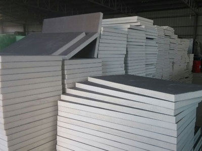 硬泡聚氨酯復合板定制有什么優點?